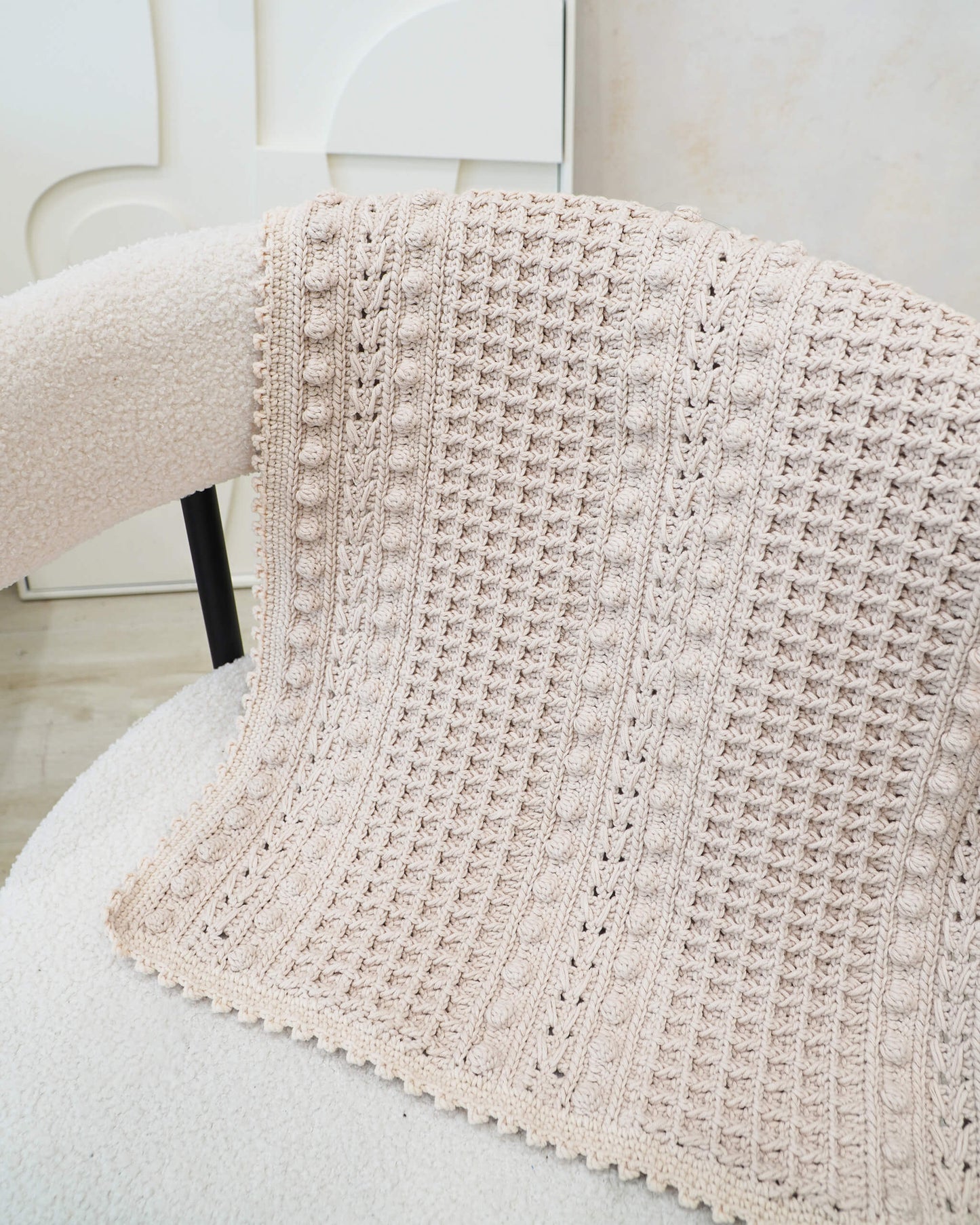 Easy crochet modern blanket pattern + Video tutorial