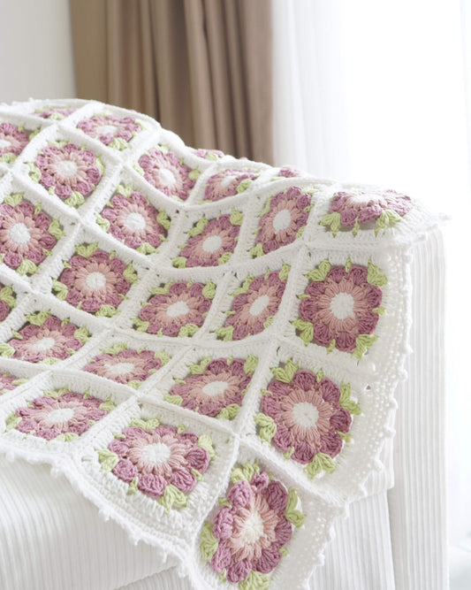 Blanket No.32 | Crochet Granny blanket pattern
