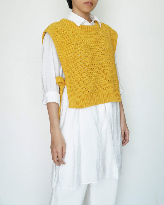 Vest No.46 | Easy crochet side tie vest pattern