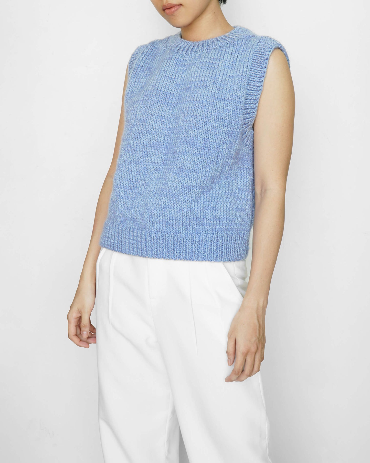 Ribbed vest knitting pattern