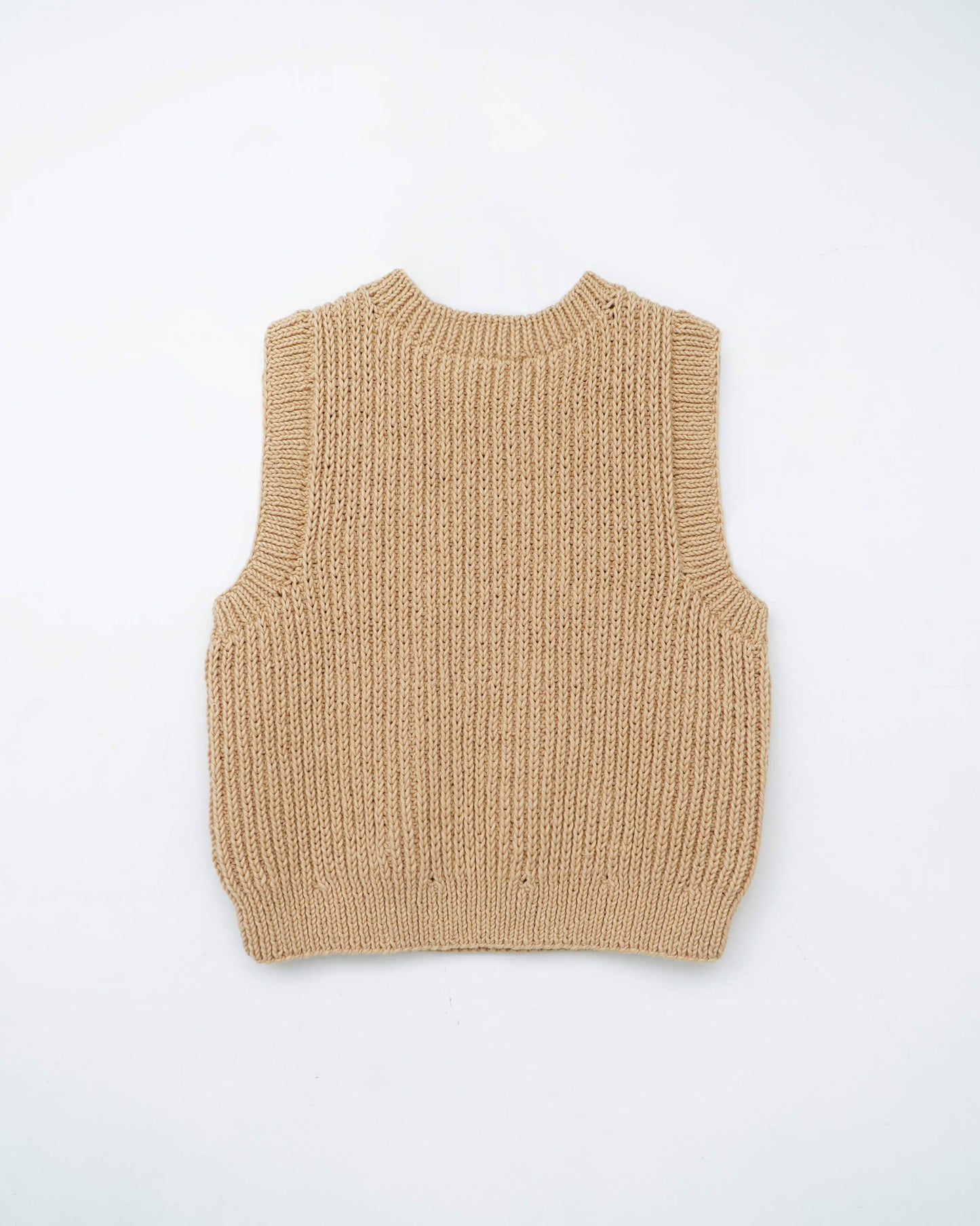 Ribbed vest knitting pattern