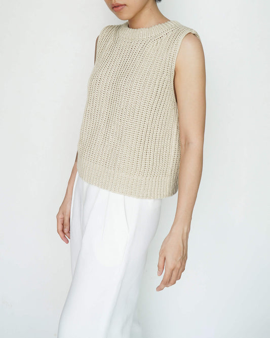 Vest No.33 | Easy crochet ribbed vest pattern