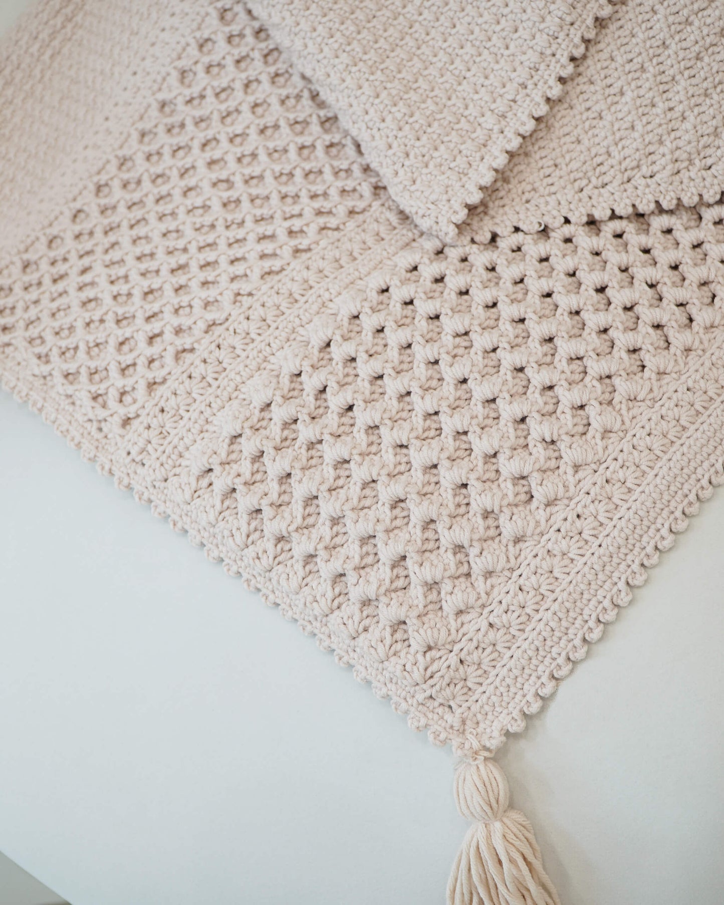 Blanket No.23 | Modern blanket crochet pattern + Video tutorial