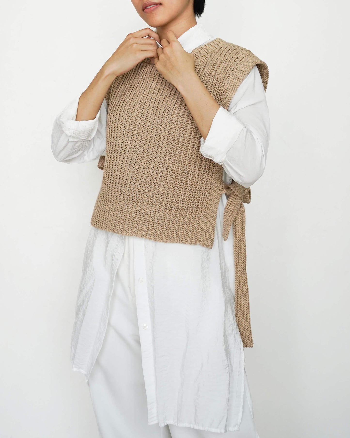 Vest No.39 | Easy crochet side tie vest pattern