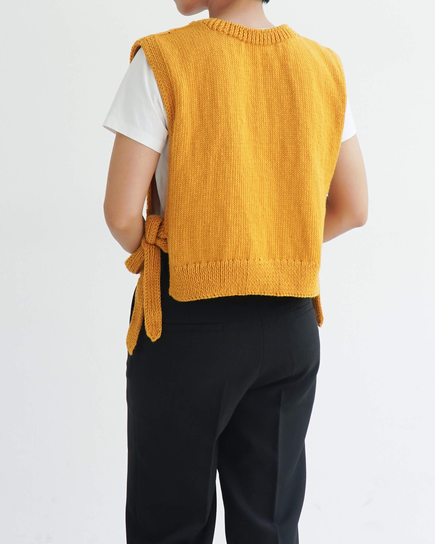 Vest No.66 | Side tie vest knitting pattern