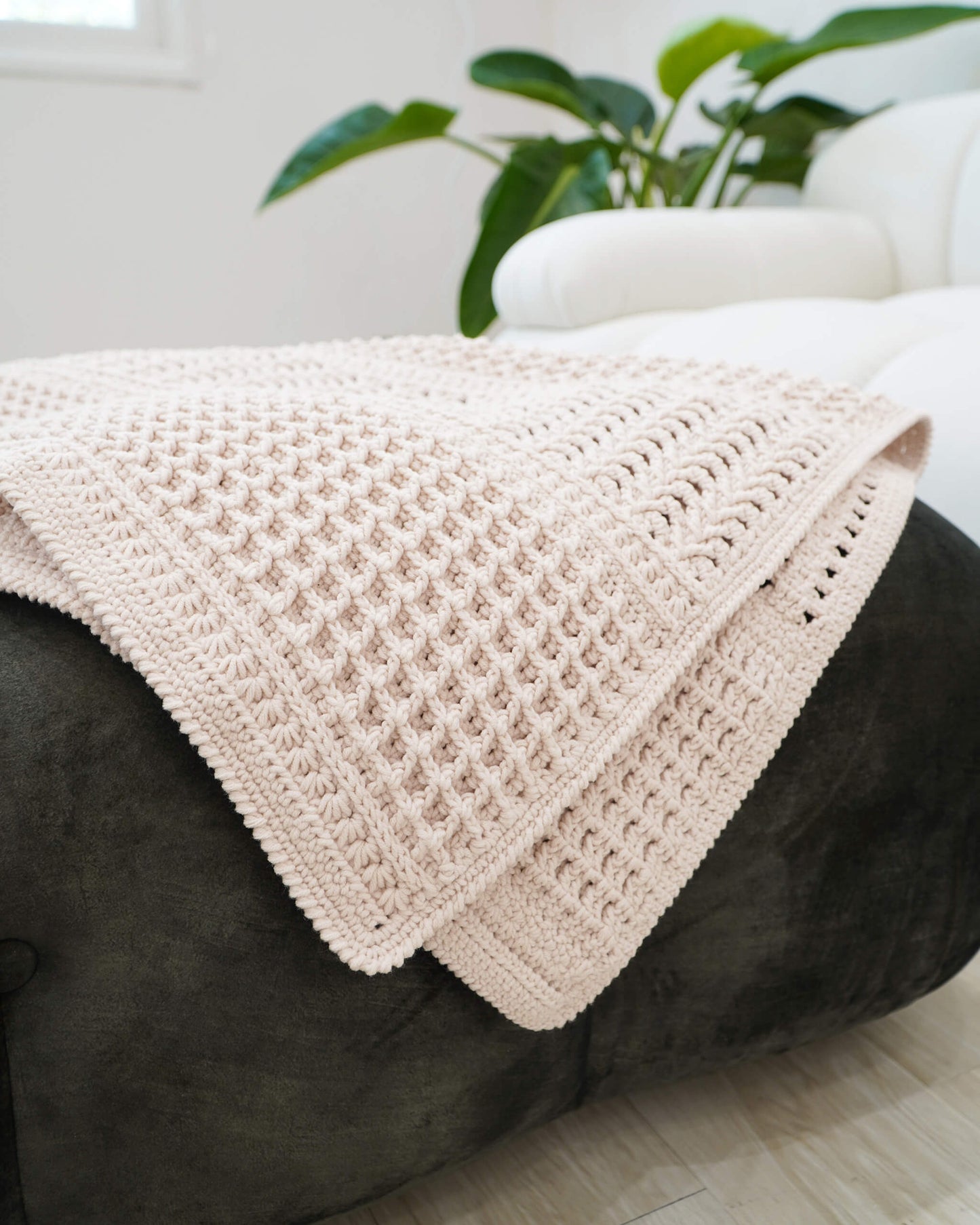 Easy crochet pattern + Video tutorial