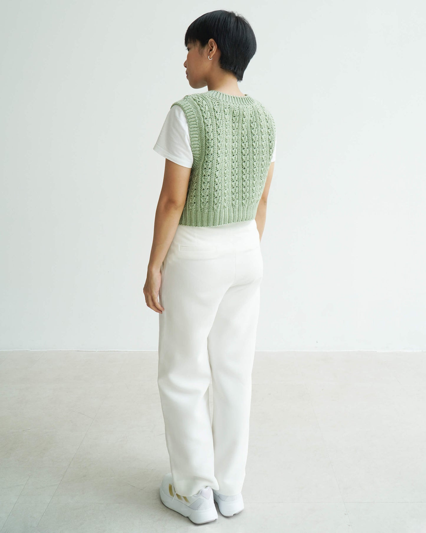 Vest No.50 | Easy crochet ribbed vest pattern