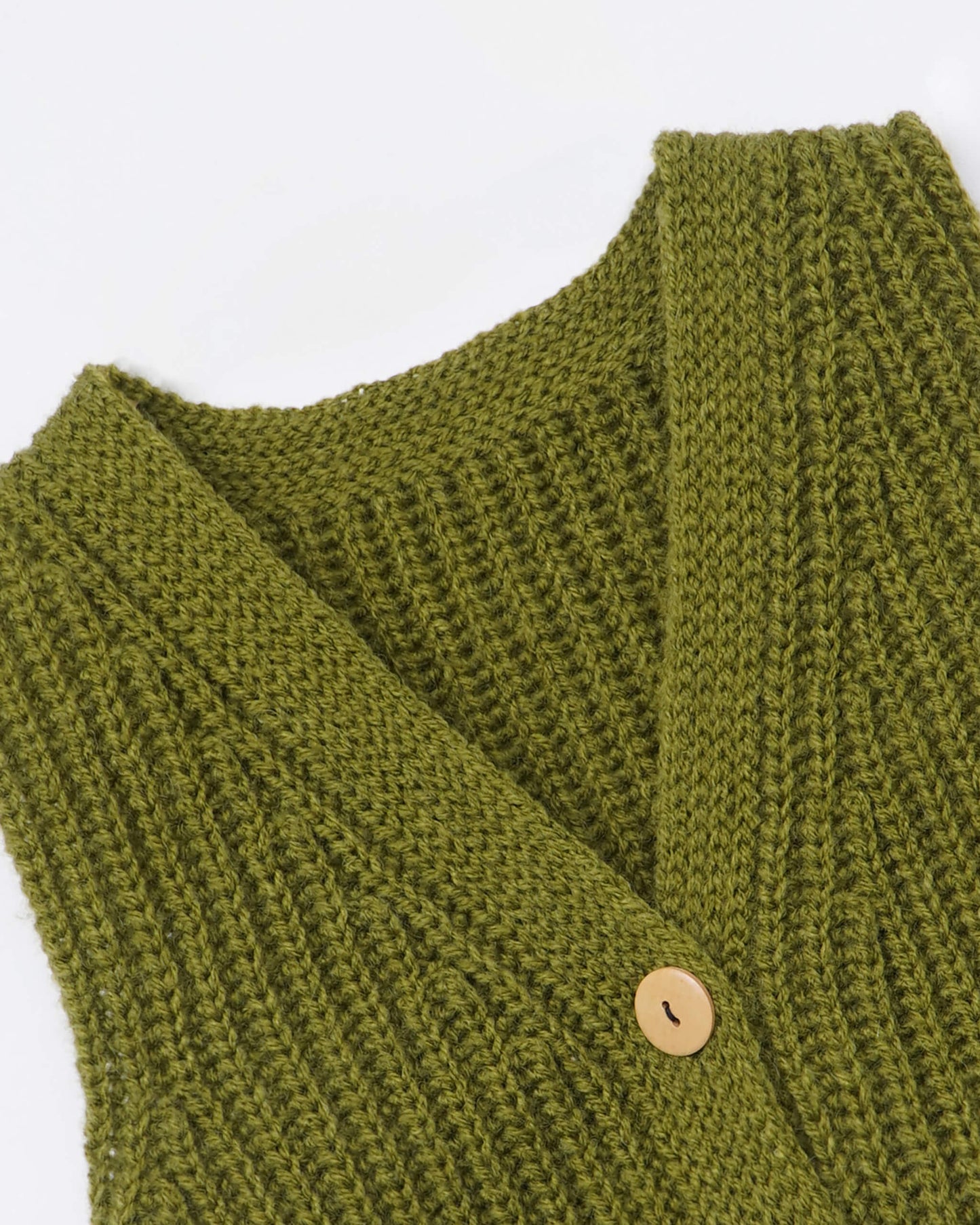 Vest No.62 | Easy crochet ribbed vest pattern