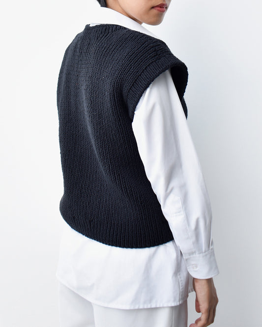 Vest No.4 | Classic vest knitting pattern