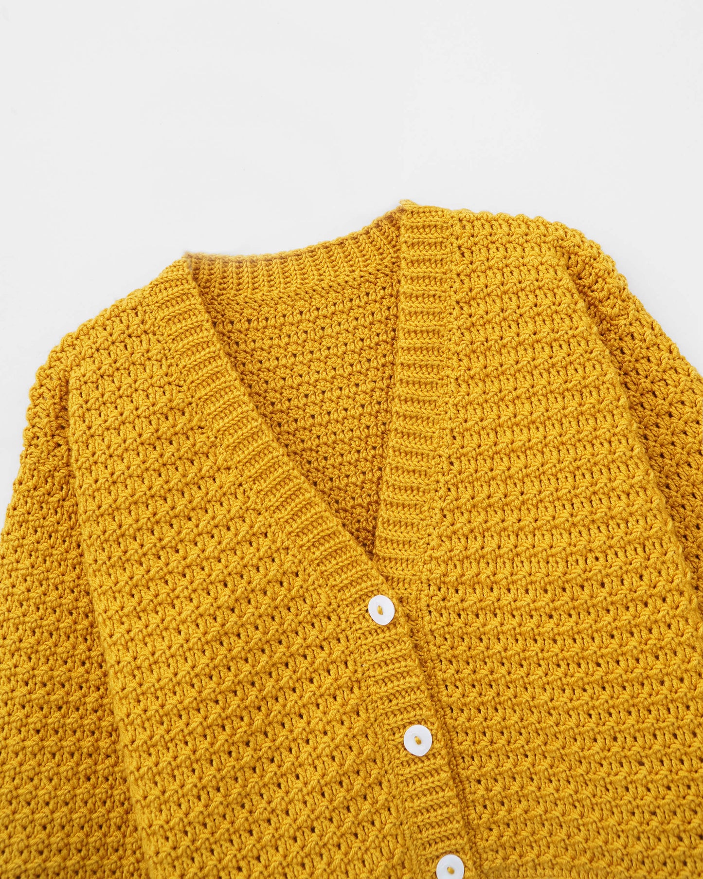 Cardigan No.29 | Crochet V-neck cardigan pattern