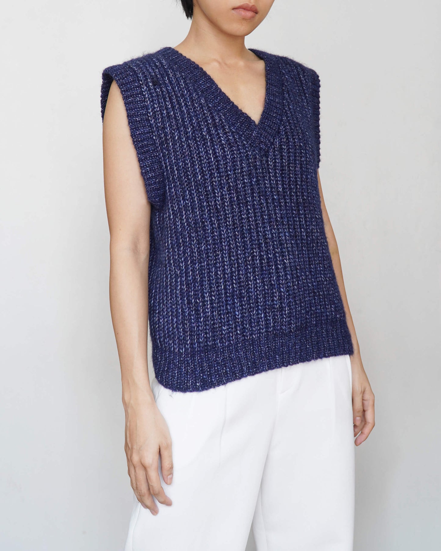Vest No.30 | Easy crochet ribbed vest pattern