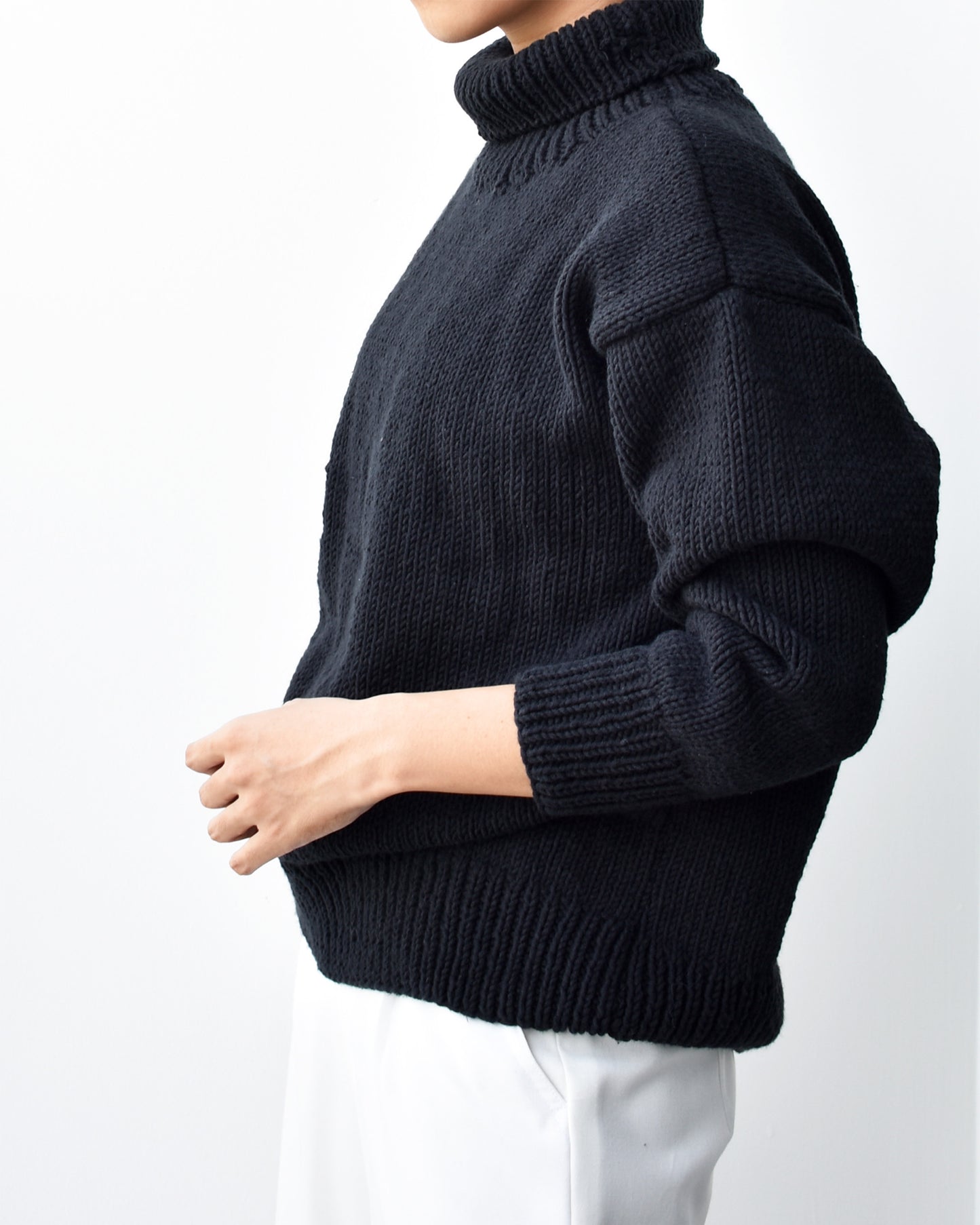 Sweater No.4 | Classic knitting sweater pattern