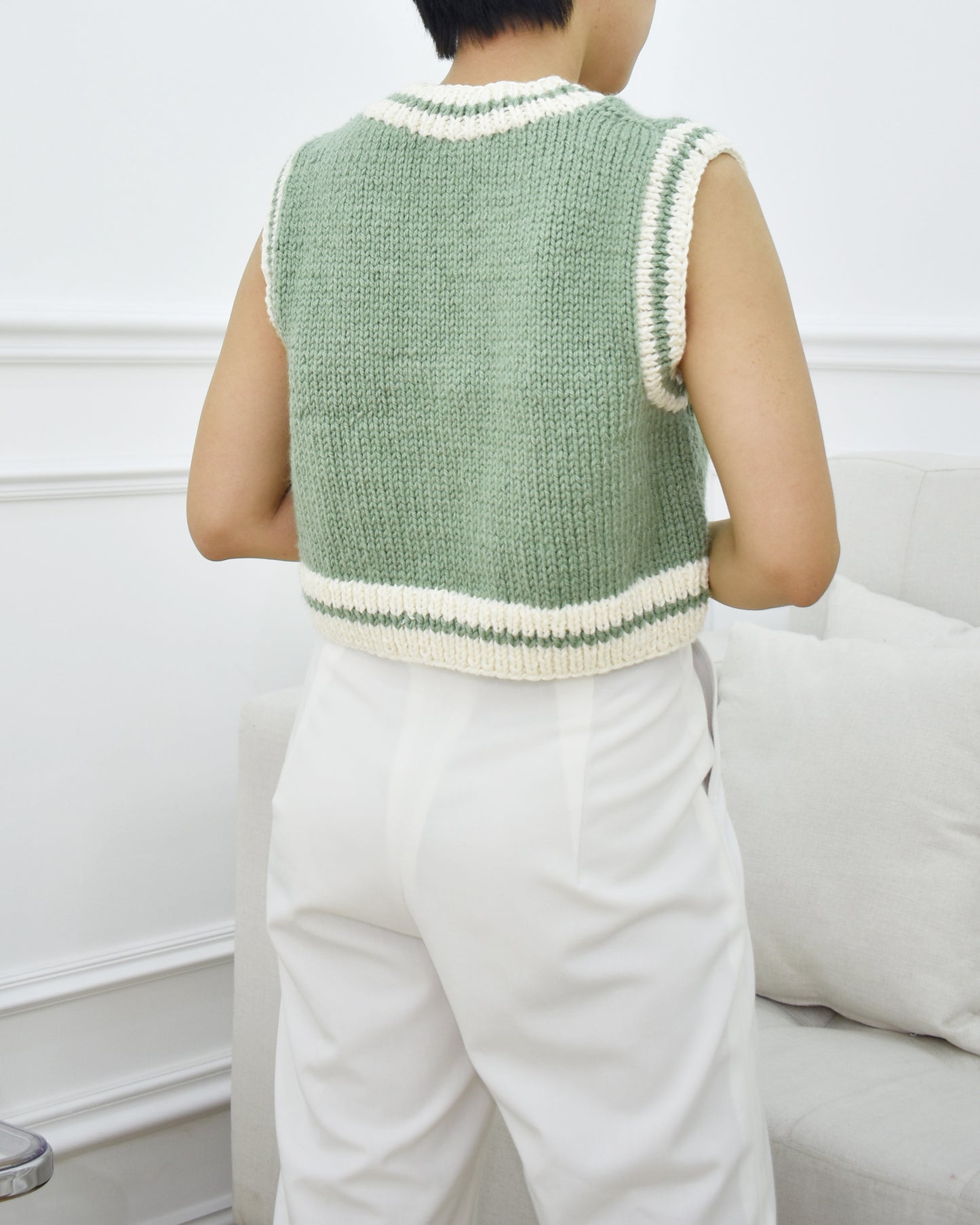 Vest No.13 | Easy knitting chunky vest pattern