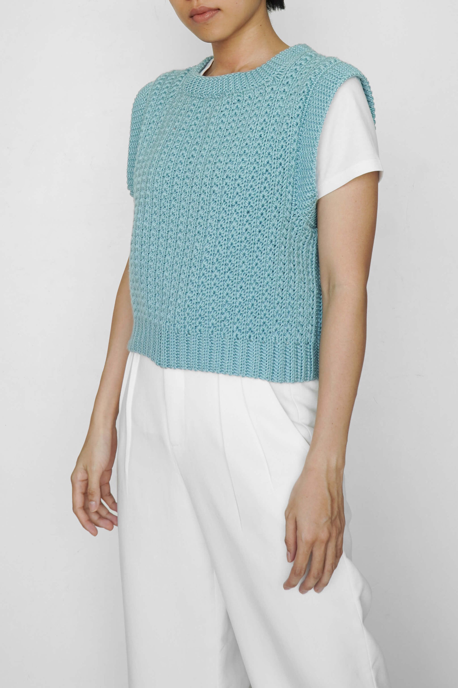 Vest No.45 | Easy crochet ribbed vest pattern