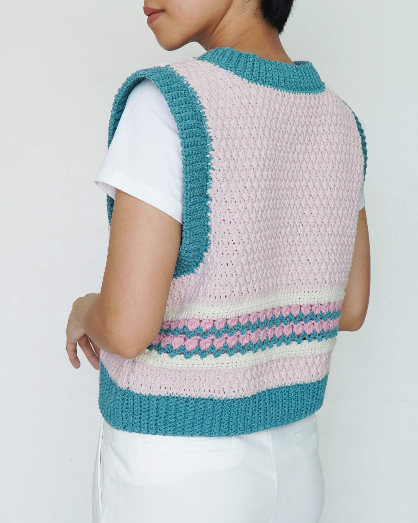 Vest No.48 | Easy crochet vest pattern