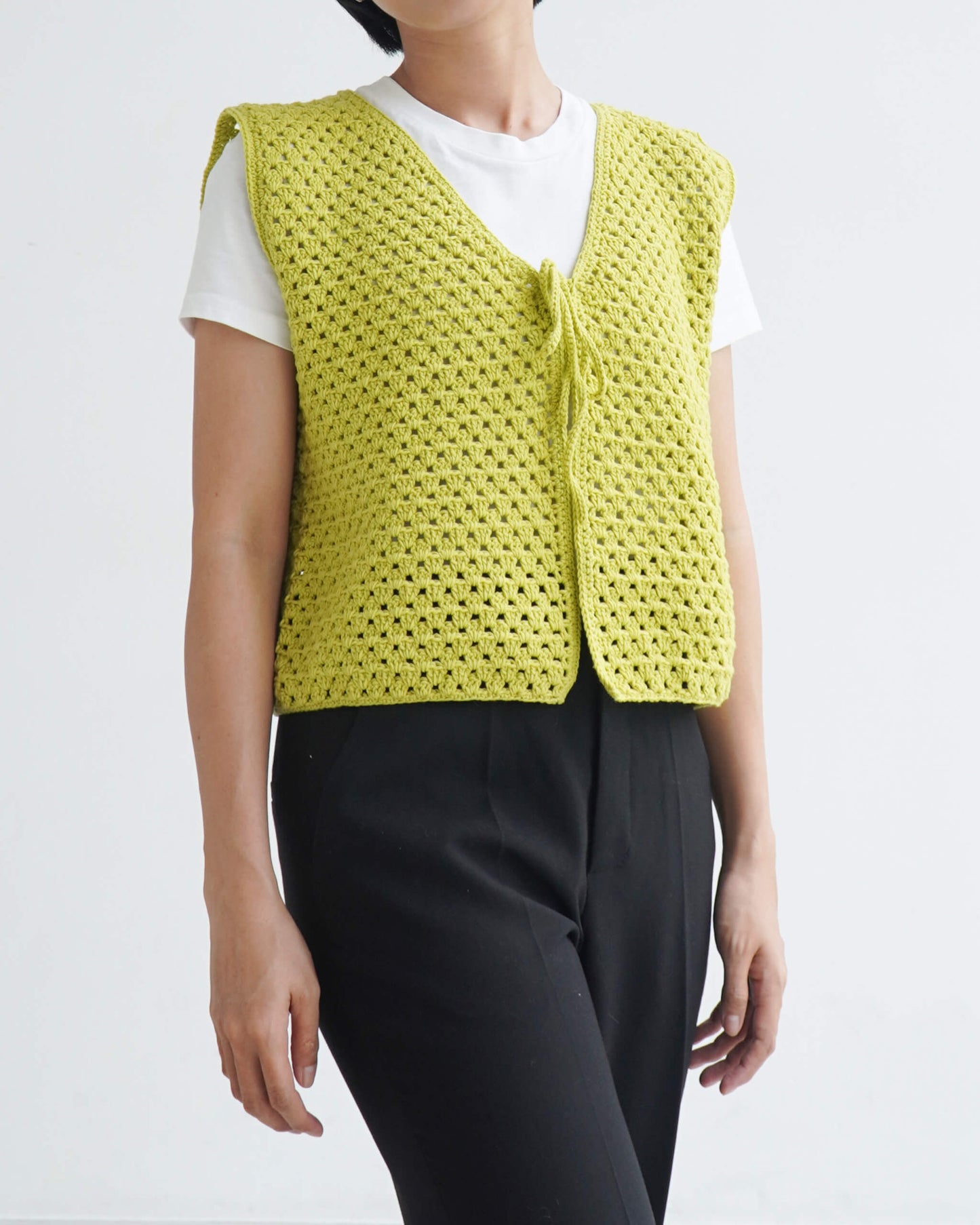 Vest No.67 | Easy Granny vest pattern