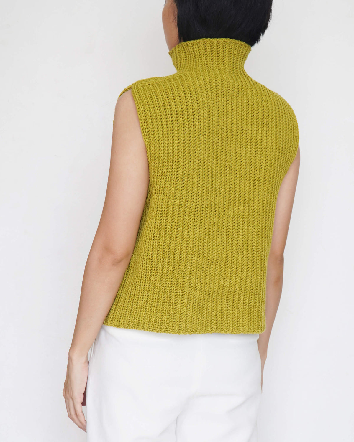 Vest No.79 | Easy crochet ribbed vest pattern