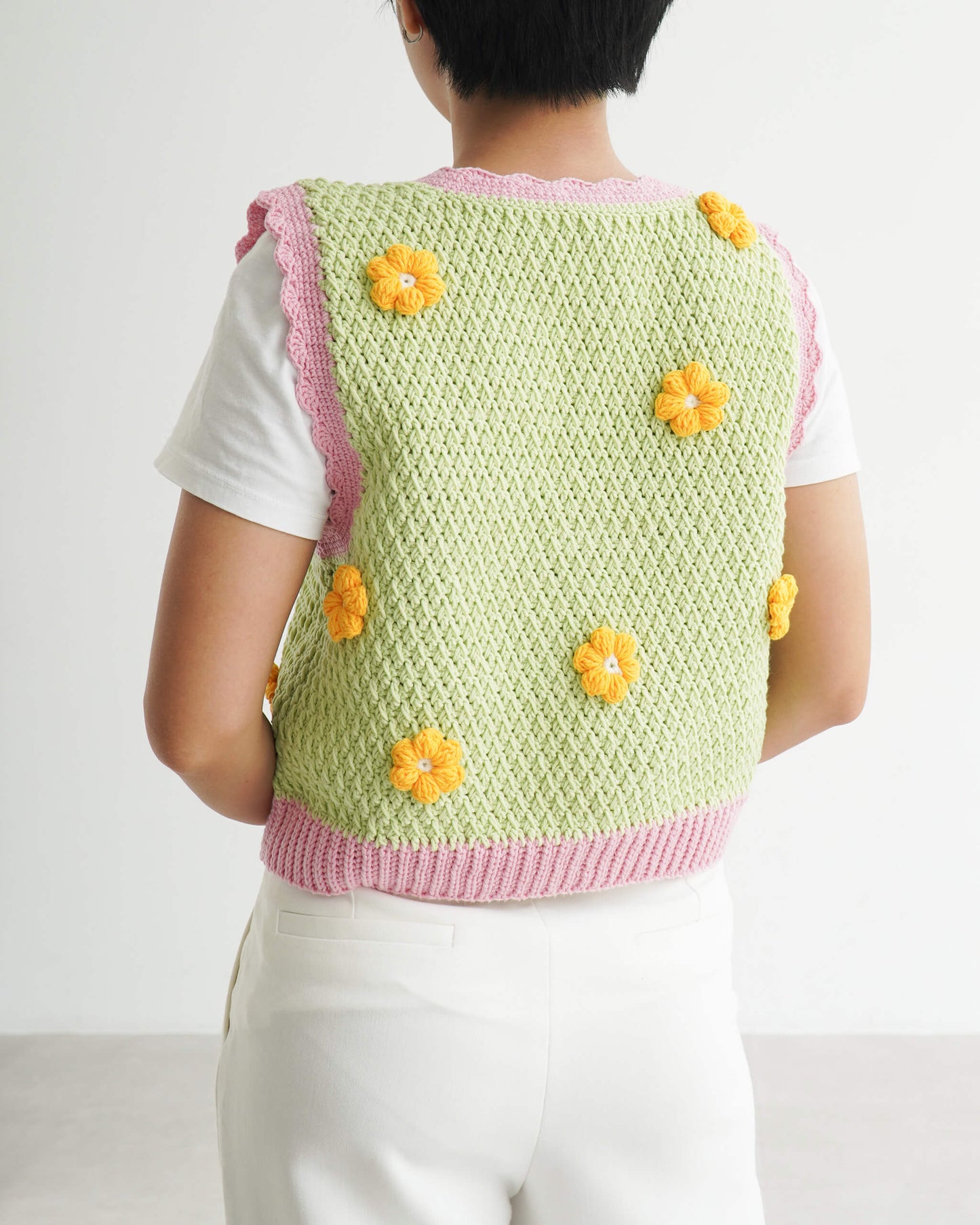 Vest No.53 | Easy crochet vest pattern