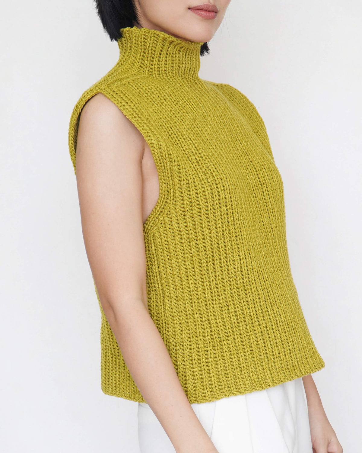 Vest No.79 | Easy crochet ribbed vest pattern
