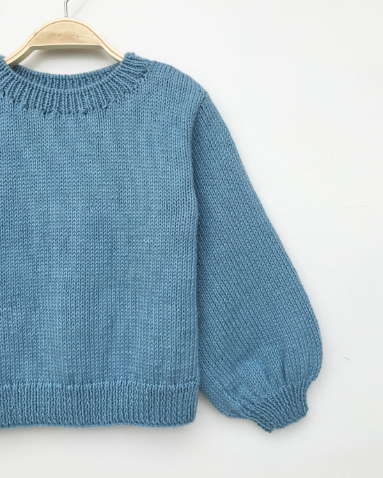 Kids' Sweater No.1 | Easy knitting pattern – Daisy & Peace