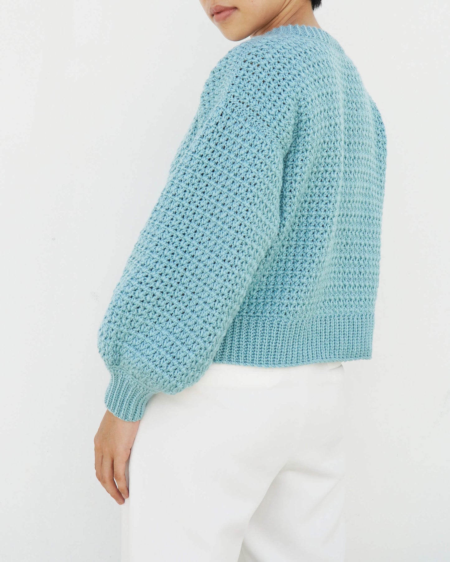 Cardigan No.26 | Crochet V-neck cardigan pattern