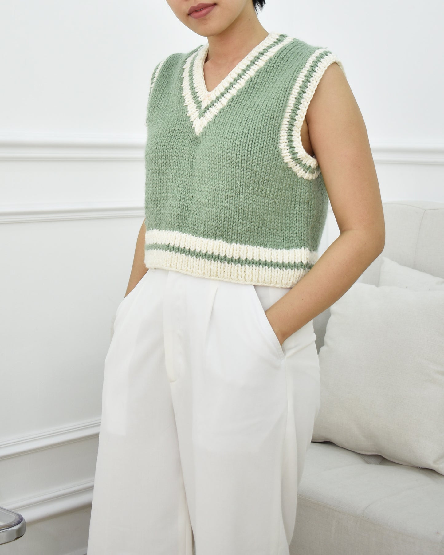 Vest No.13 | Easy knitting chunky vest pattern