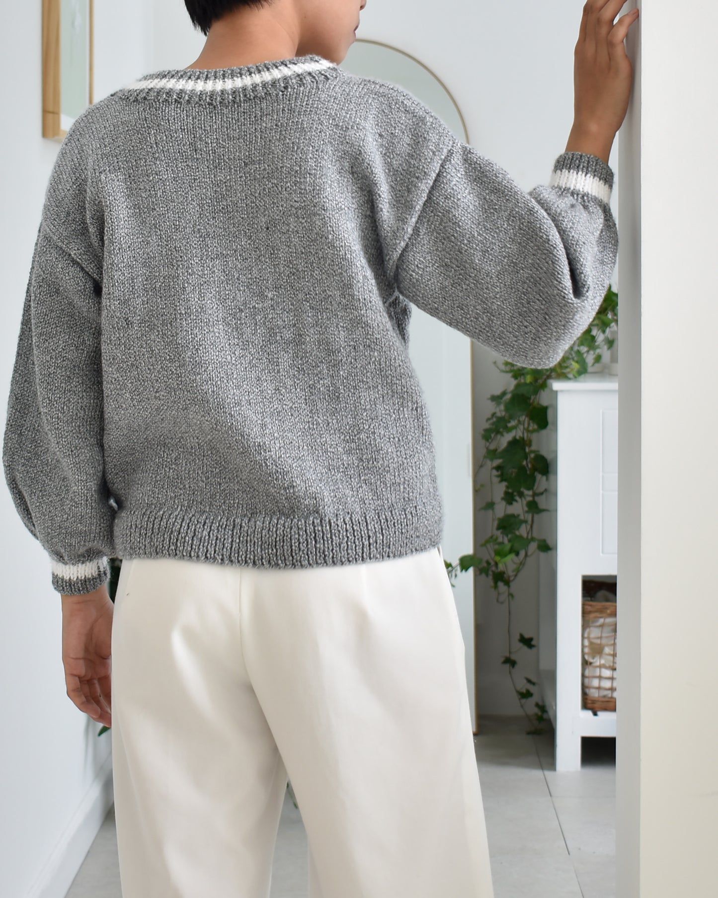 Sweater No.13 | Easy knitting pattern